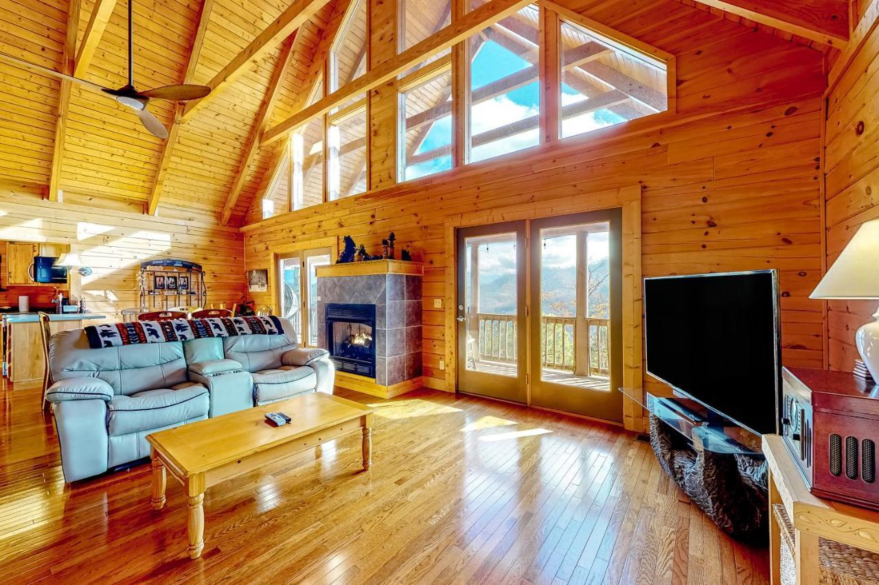 Lazy Bear Lodge 塞维尔维尔 外观 照片