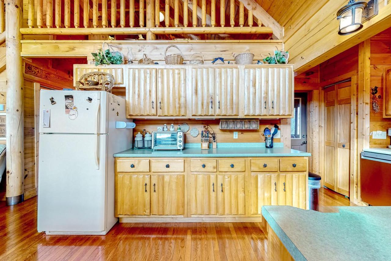 Lazy Bear Lodge 塞维尔维尔 外观 照片
